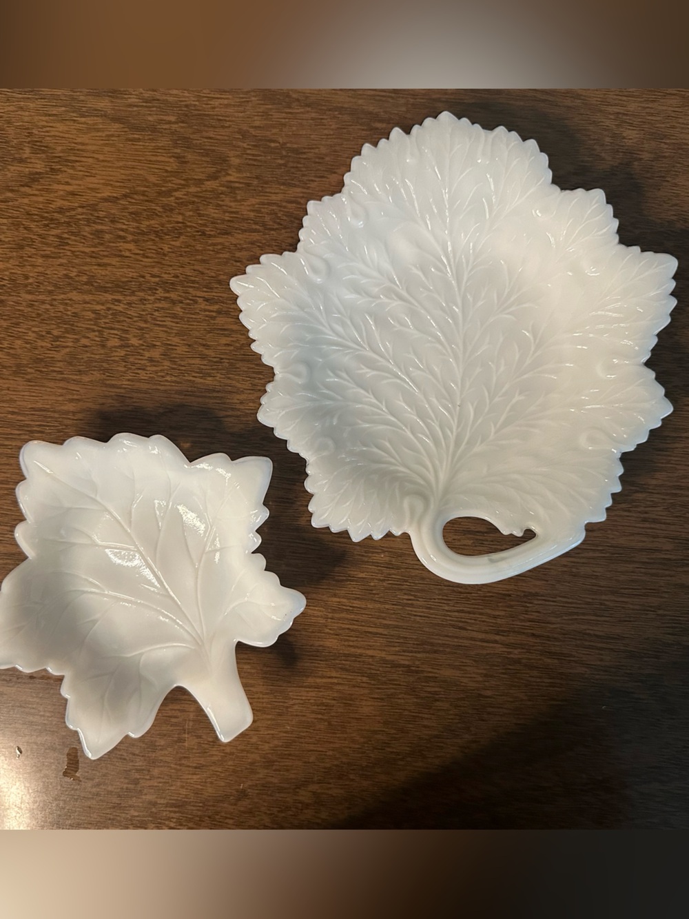 Vintage Fenton Westmoreland Milk Glass Leaf Dishes Trinket Plates Set